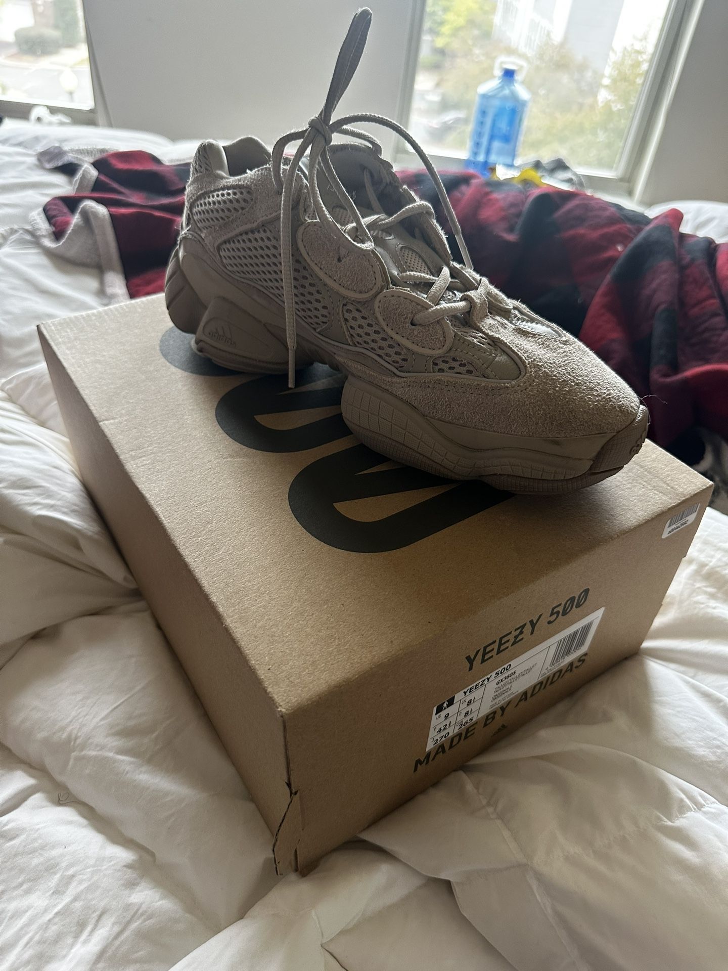 Zilver Adidas Yeezy 500s Bianche On Feet Yeezy 500 Bone White Drop