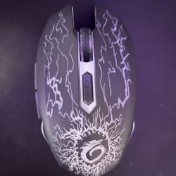 VersionTECH Gaming LED Wireless Mouse