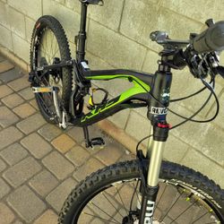 KHs 5660 Mtn Bike 27.5 Sm Frame
