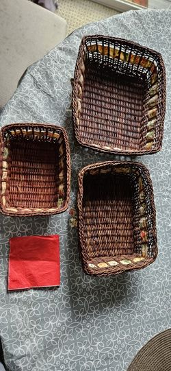 3 Nesting Wicker Baskets