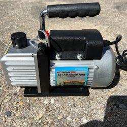 Pittsburg 2.5 Vacuum pump 