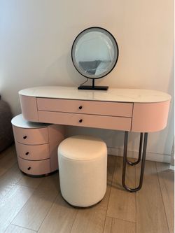 Makeup Vanity