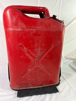 USMC Red US G METAL JERRY CAN WITH CARRY RACK 5 Gallon Clean Inside 1988