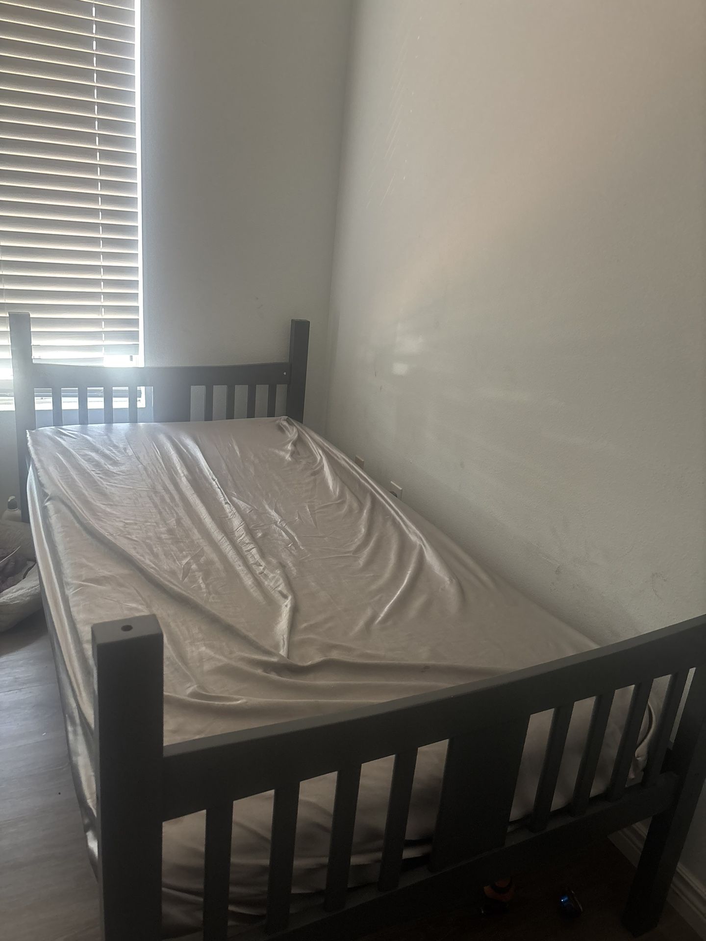 Twin Bed - With Mattress