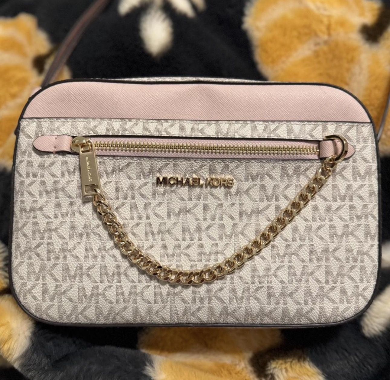 Michael Kors Jet Set Large Logo Crossbody Bag Pink 