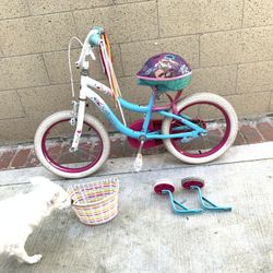 Scwinn 16” Girls Bike with Helmet Training Wheels and Basket