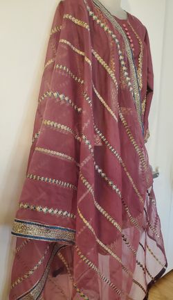 Pakistani Embroidery Dress