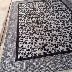 7’10x10’6 Outdoor Area Rug