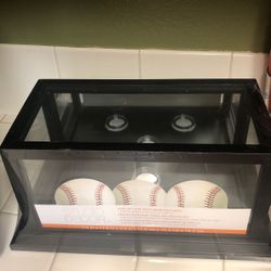 Display case