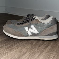 New Balance Sneakers (9m)