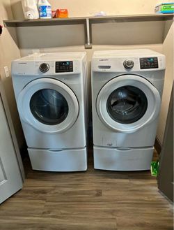 Samsung Front-Load Washer and Dryer Set