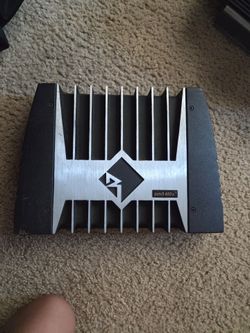 Car radio amplifier