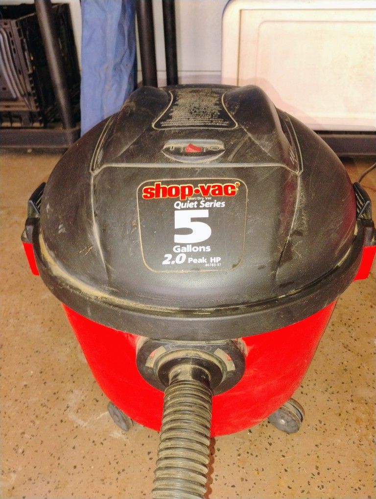 Wet Dry Shop Vac 5 Gallon 2.0 Horsepower Quiet Series Excellent Condition