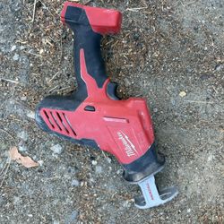 Milwaukee Skillsaw 