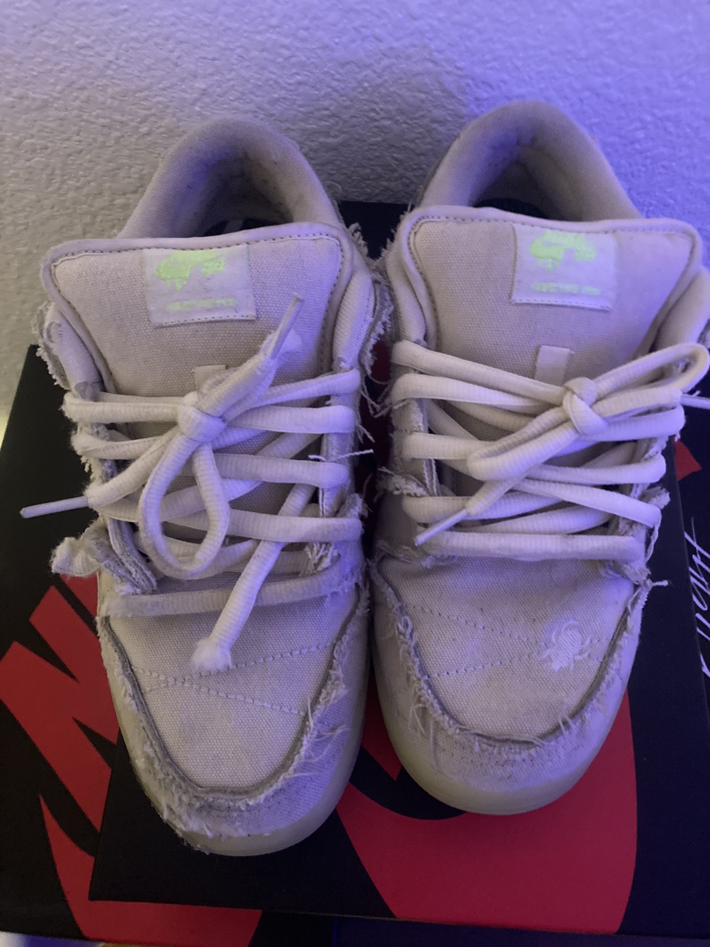 Nike SB Mummy Dunks