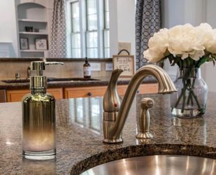 Suanti Soap Dispenser Set, 2-Pack gold / silver