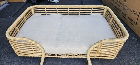 Rattan Pet Bed