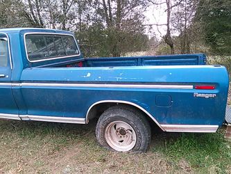 Late 70s f100 ranger bed.
