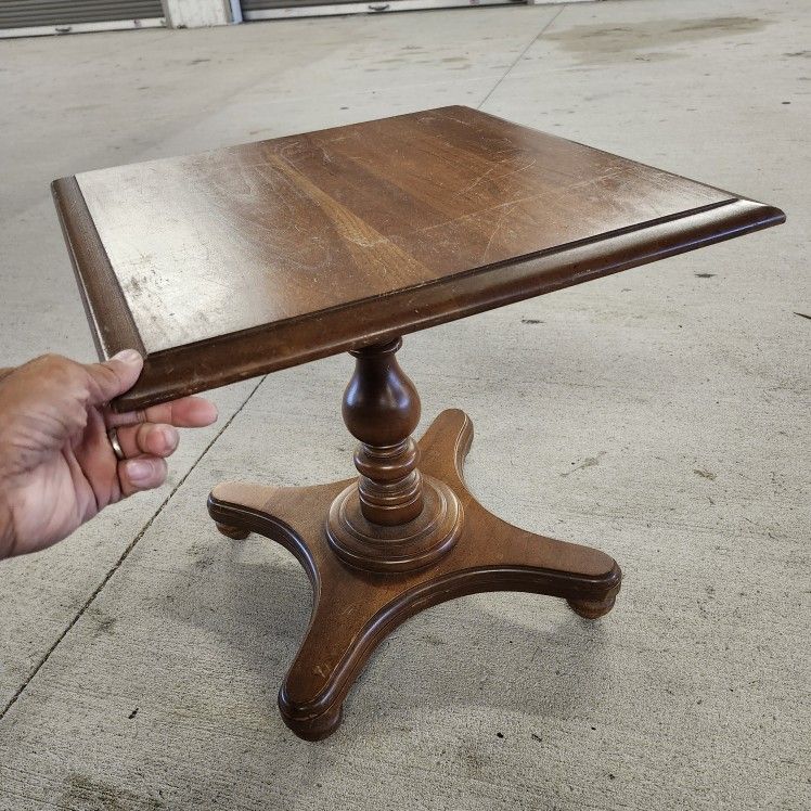 $25 Each Assorted Small Table Plant Stand Planter Stand End Table Accent Drink Cocktail Table