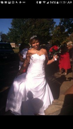 David's Bridal - Wedding dress Size 12