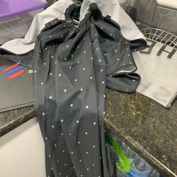 Barber Strong Rubber Mat  And Cape 