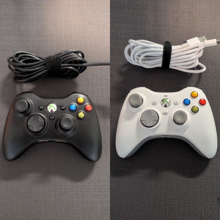 Hyperkin Xenon Controllers (White And Black) READ DESCRIPTION