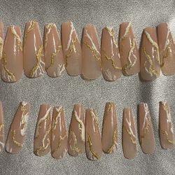 Reusable Press On Nails Set *NEW*