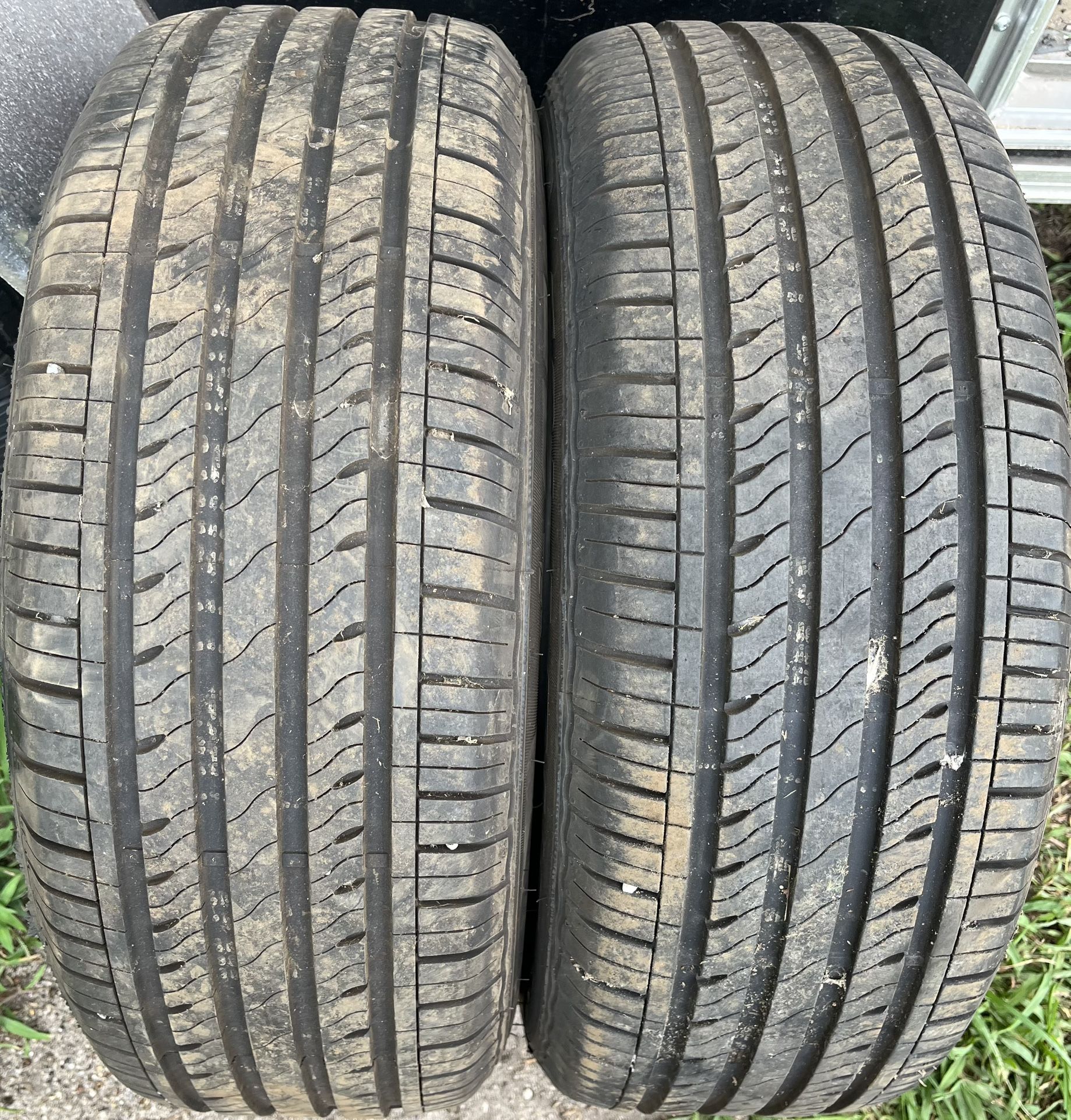 (2) Starfire 215/60/16