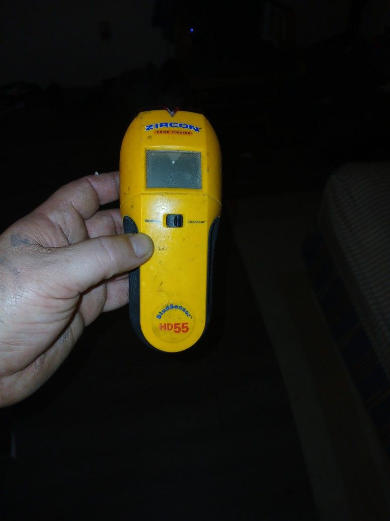 Stud Finder