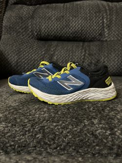 Child Size 8c New Balance 
