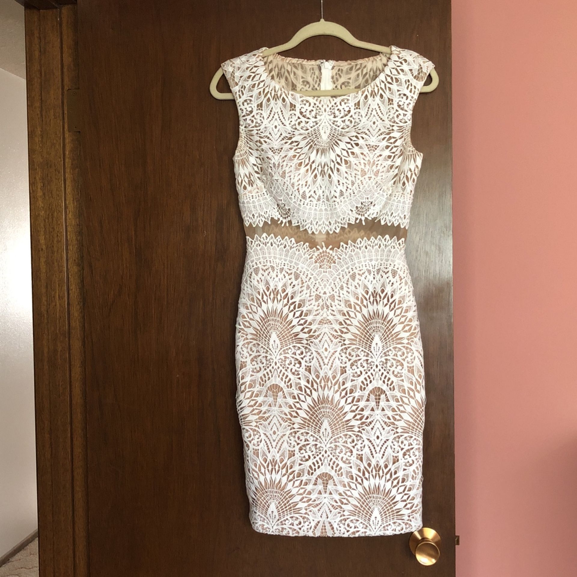 Women’s Wedding Dress 