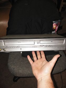 Vhs/DVD player