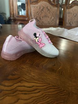Size 7 Kids Light Up 