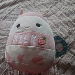 Amelie Strawberry Milk Squishmallow New