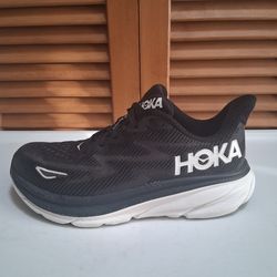 Hoka Clifton 9 Women's Running Shoe * Size: 7.5B