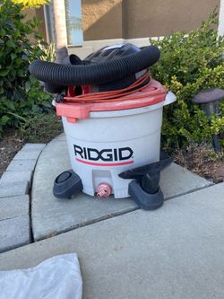 RIDGID25 gal 5.0 HP ShopVac$30