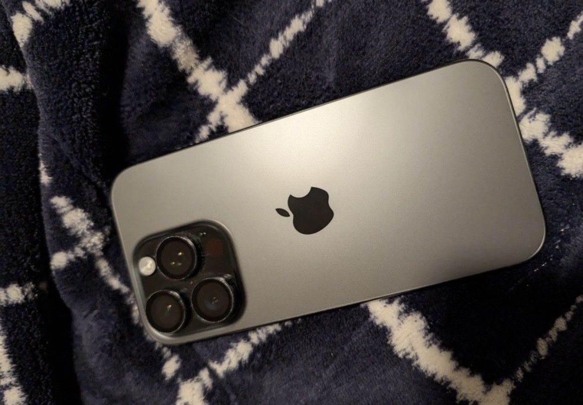 T-Mobile iPhone 16 Pro 512gb