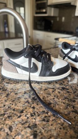 Size 8 c