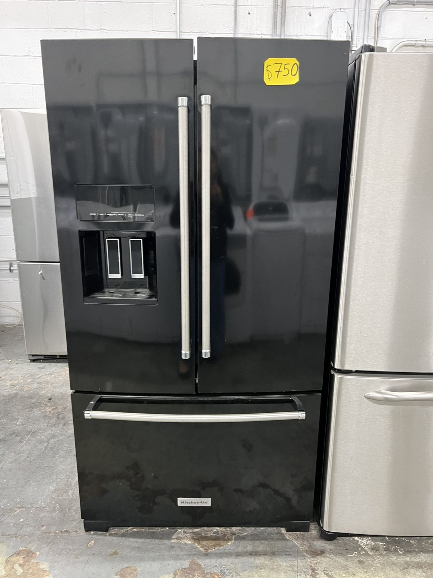 Kitchen Aid 36” Wide French Door Dark Stainless Steel Refrigerator In Great Condition 
