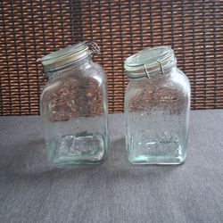 Vintage Nature's Bounty glass storage jar with lids