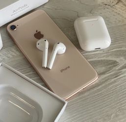 📲📲iPhone 8 64 GB factory unlocked with 30 day warranty