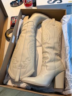 Steve Madden Cowboy Boots size 7