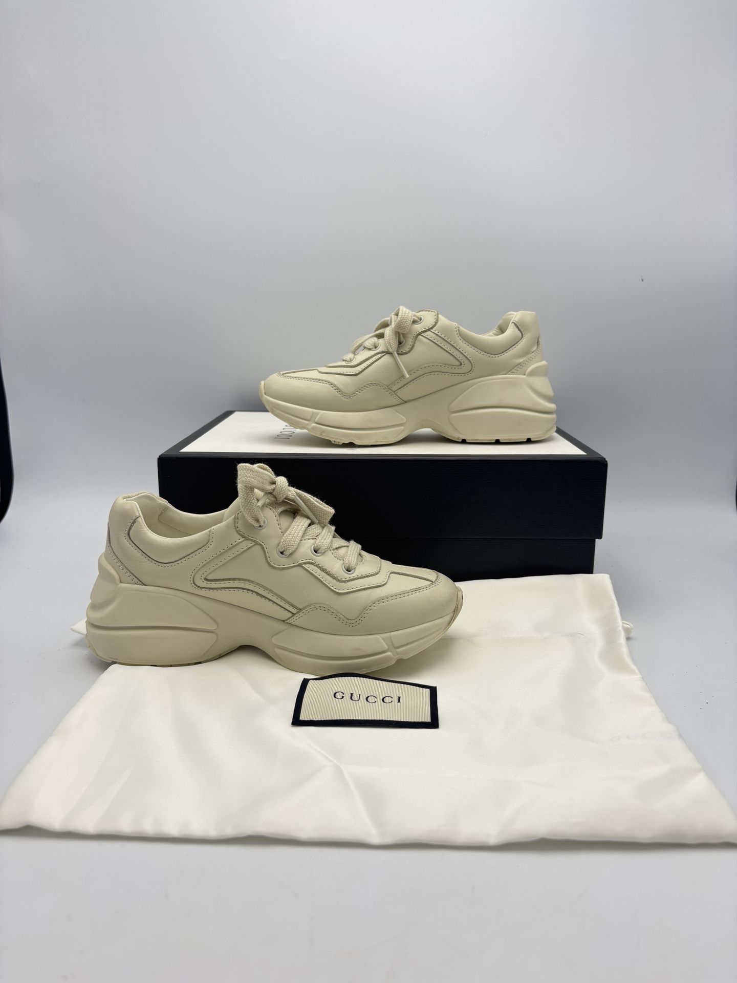 Children's Rhyton Gucci Logo Leather Sneaker