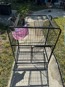 Small / Medium Animal cage with wheels
