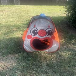 dog Halloween Funhouse