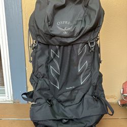 Osprey Talon 44L Backpack - Only Used Once!