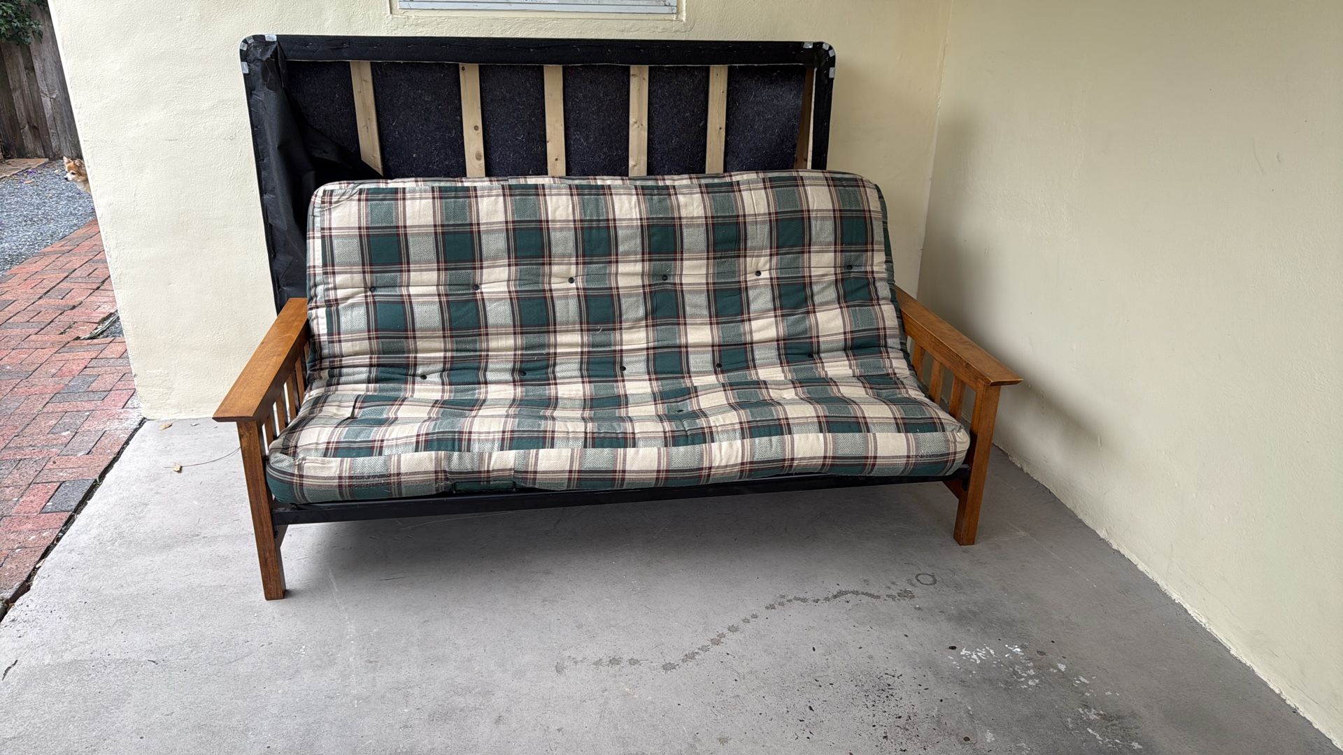 Free futon