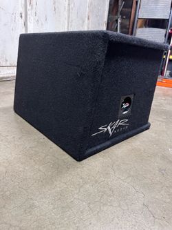 Skar Audio 12 inch sub box deep base SK1X12V