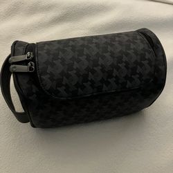 True religion travel comfort bag