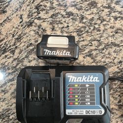 Makita 12V Charger And 2.0 Battery 1ea